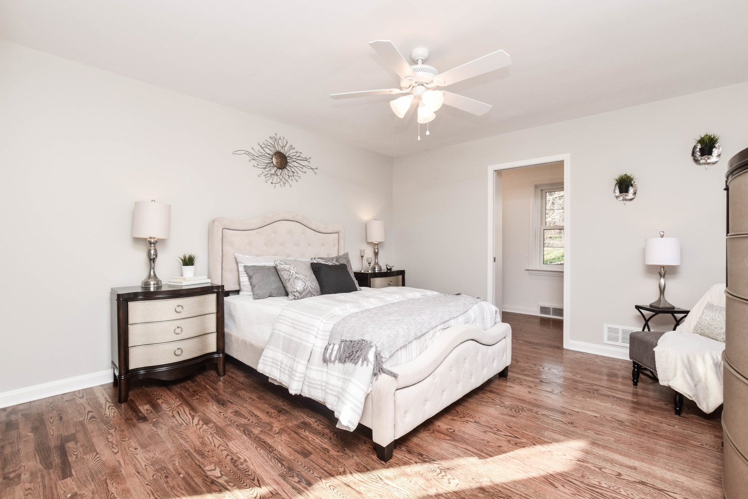 Hometenders Home Staging St Louis (60)