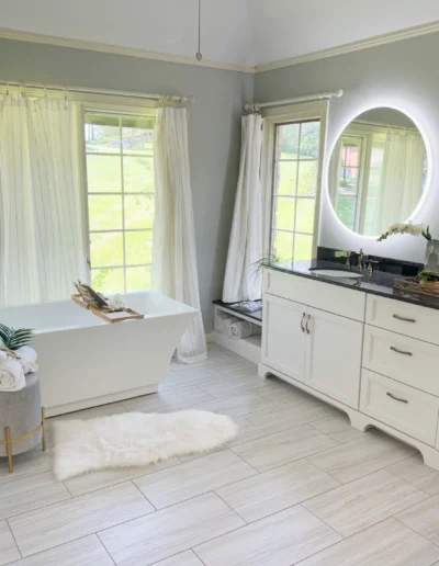 Luxury home staging in St. Louis bathroom